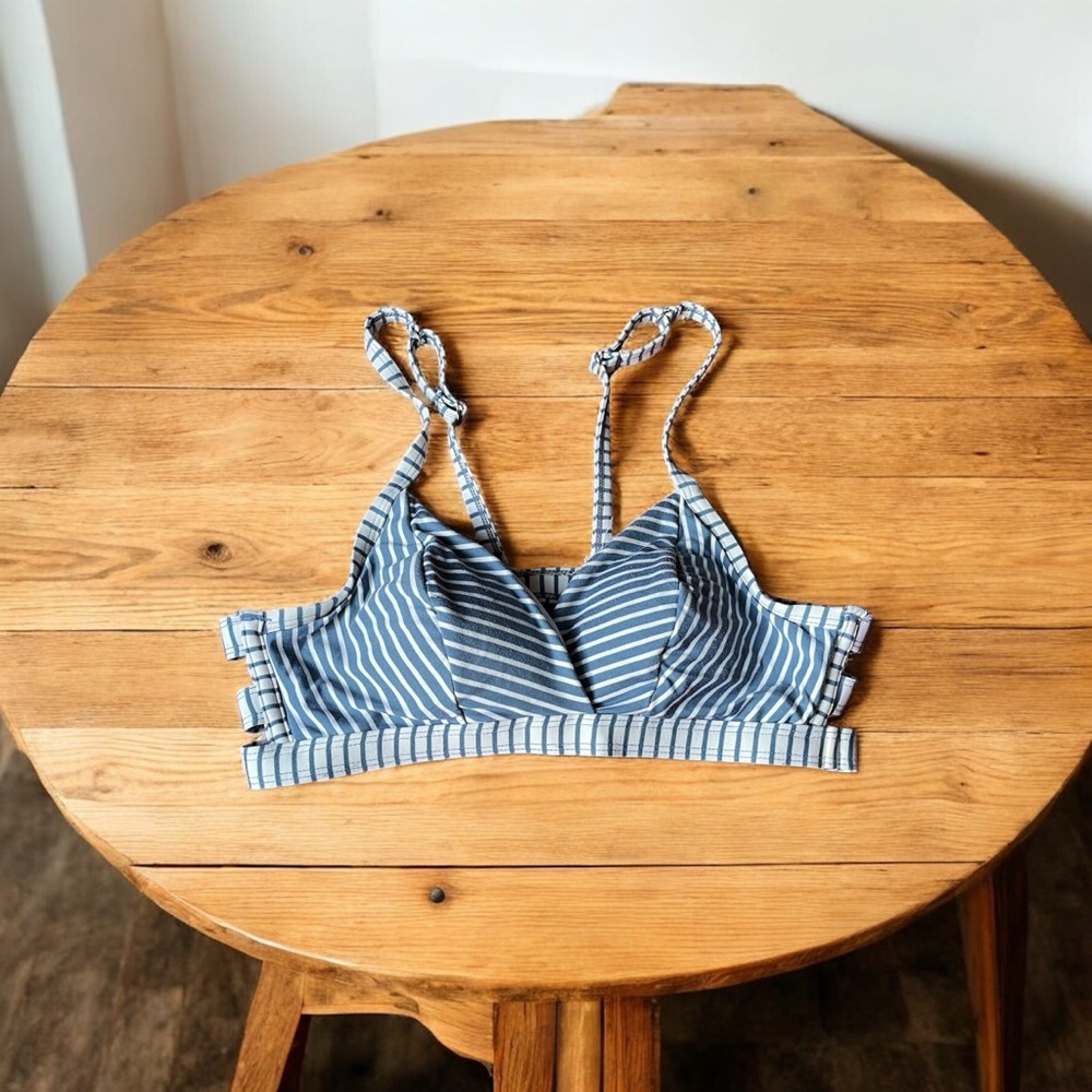 Time and Tru Blue Striped Bikini Top – Size S (4–6)